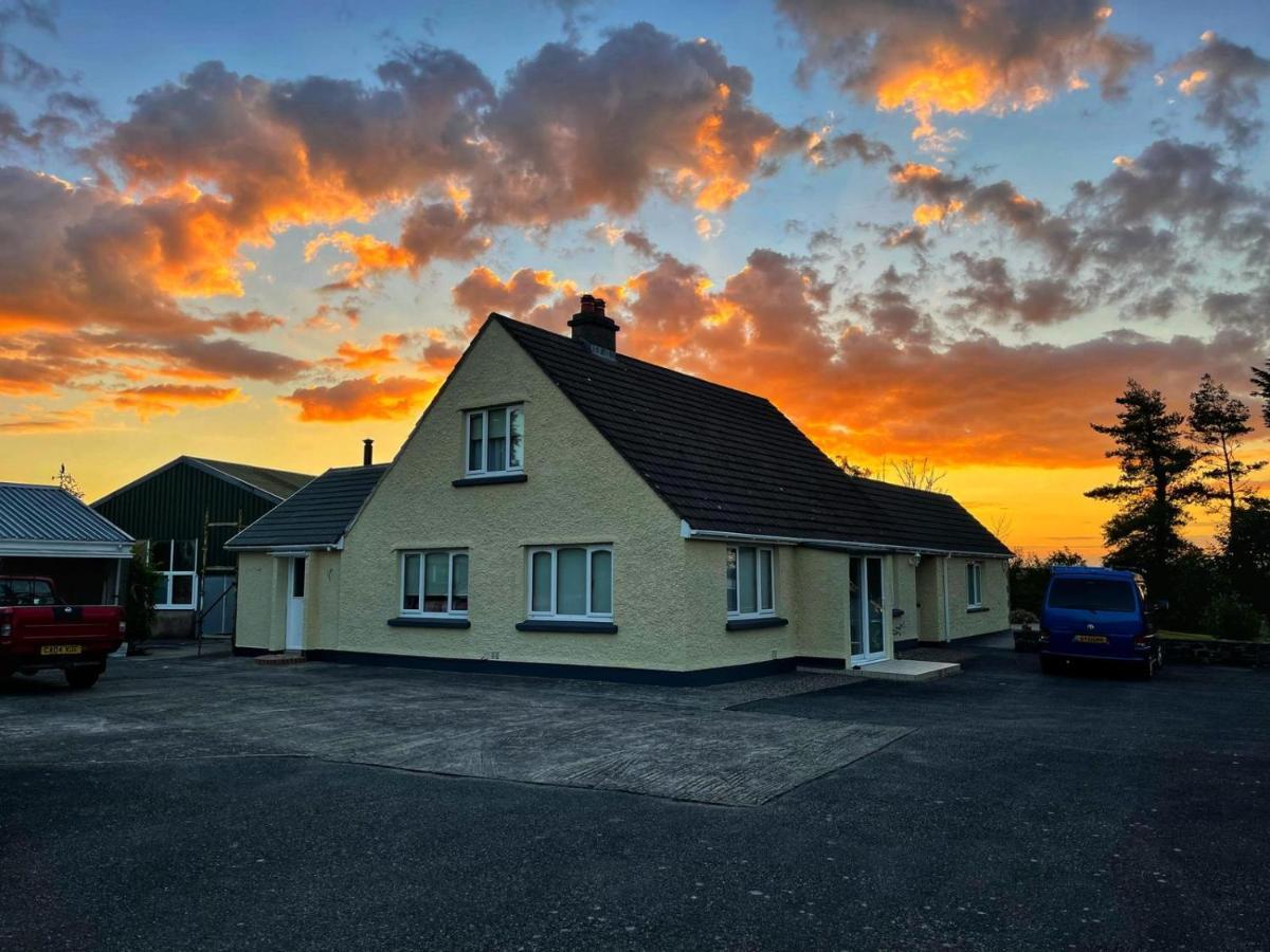Pembrokeshire Fields Hotell Haverfordwest Exteriör bild